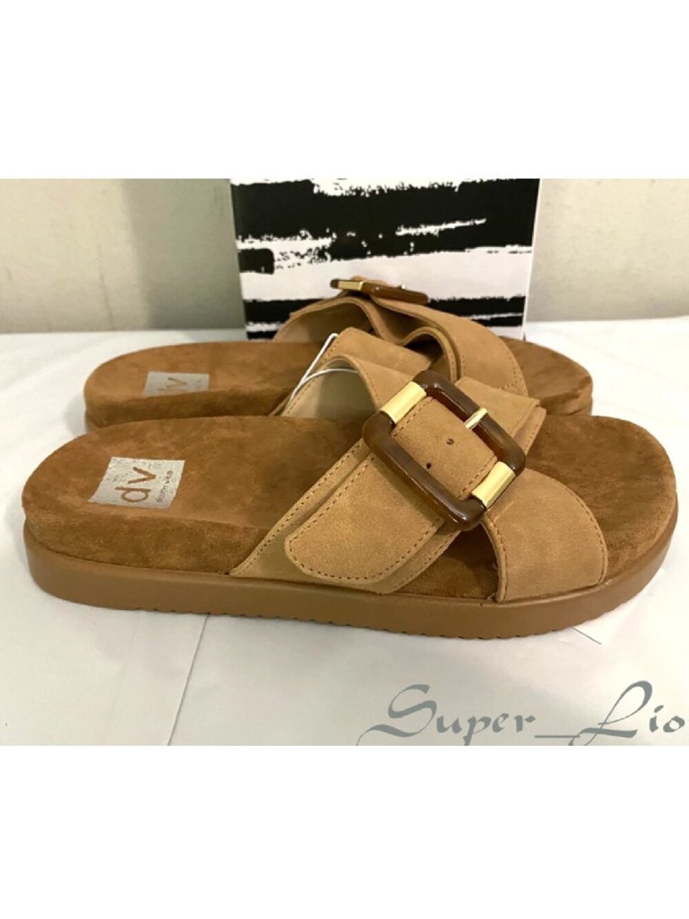 NEW DV by Dolce Vita Women's USHA Lightweight Suede Sandals